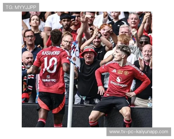 曼联调度球权节奏更快，加纳乔打门被门柱拒绝